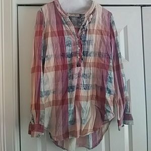 Plaid 1/2 button up top